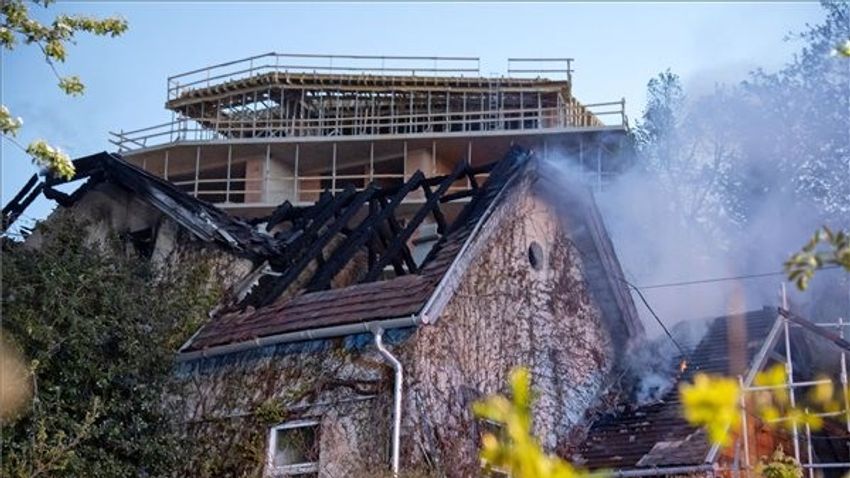 Az orosz erők folyamatosan támadják a mariupoli acélgyárat