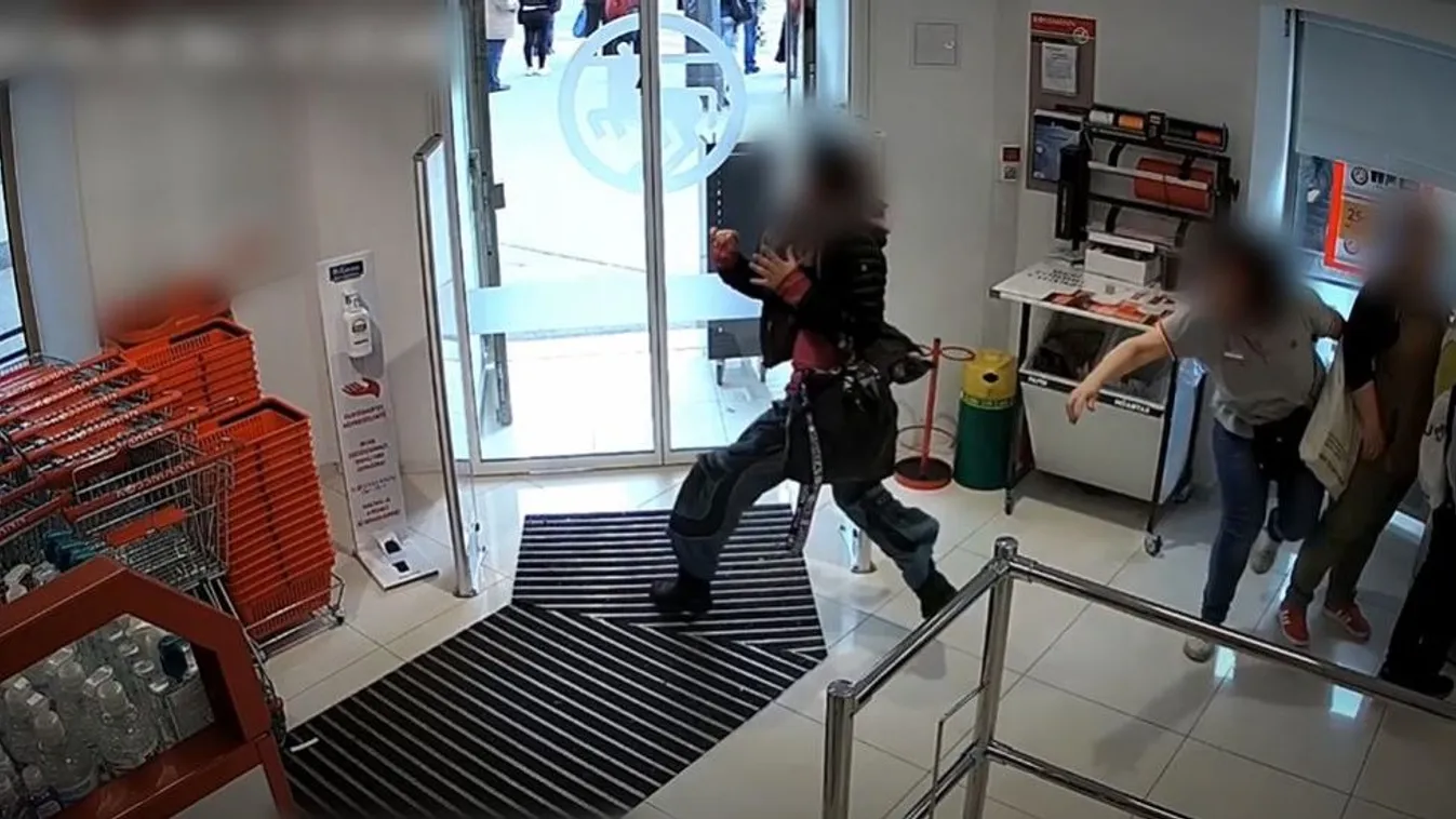 Lefejelte a bejárati ajtót a VII. kerületi bolti rablónő