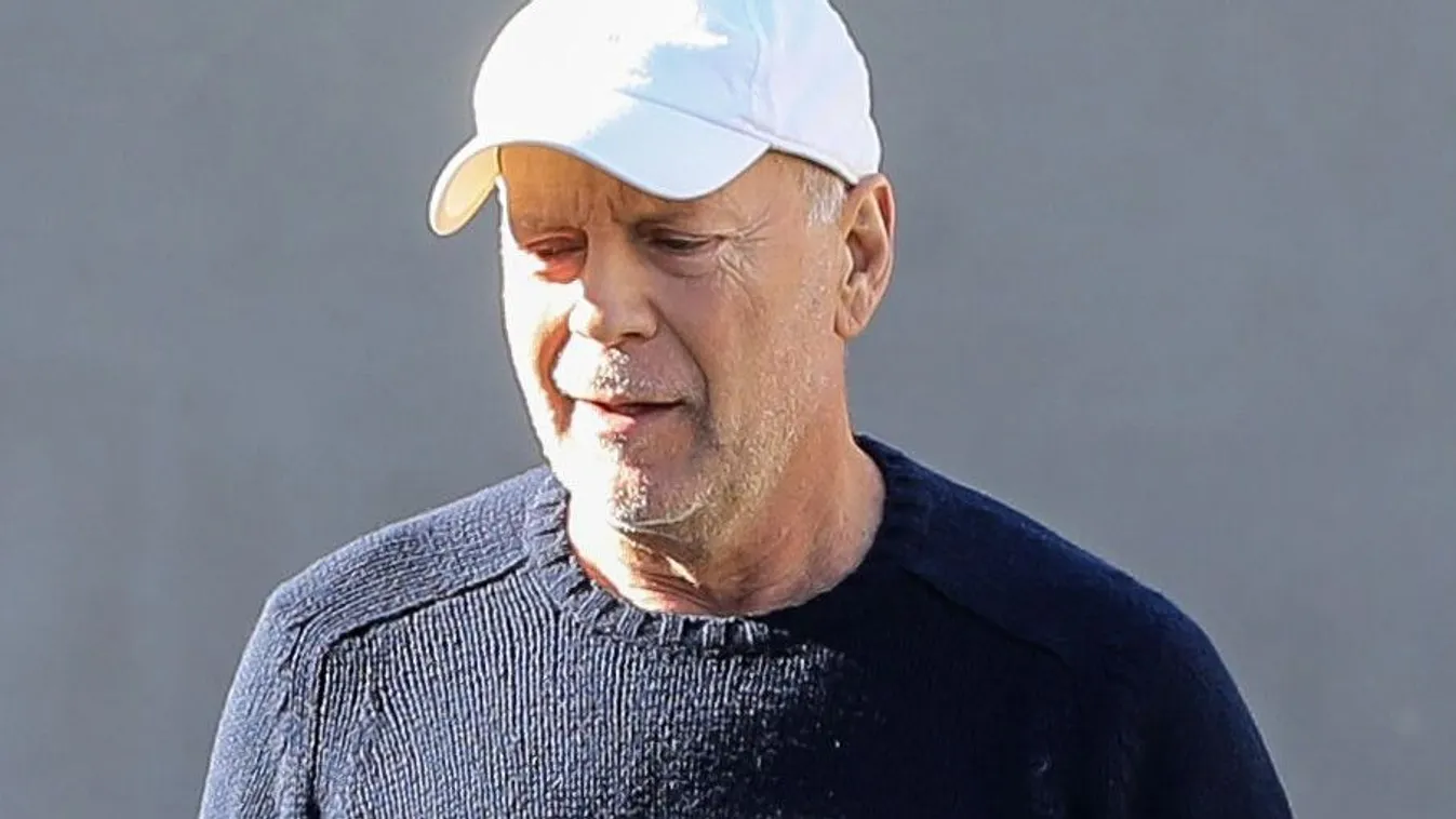Betegsége miatt csinált bohócot magából Bruce Willis