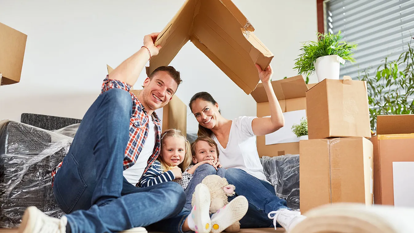 Happy,Family,Under,A,Roof,As,A,Symbol,For,Dream