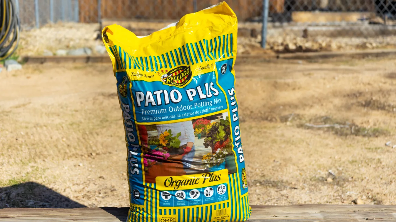 Így vásárolj virágföldet, mutatjuk, melyik mire jó