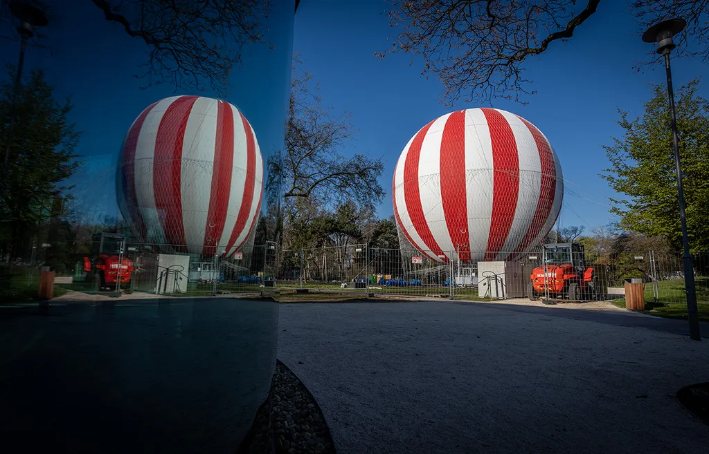 20220413 Budapest, Liget Budapest: Látványos újdonsággal gazdagodik a Városliget. Újjászületik a Ballon kilátó a parkban. Fotó:Bánkúti Sándor