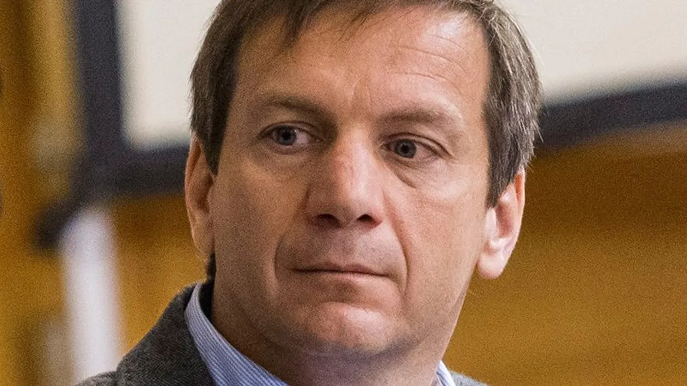 Megalázóan írnak Bajnai szavazatszámláló aktivistái a vidékiekről