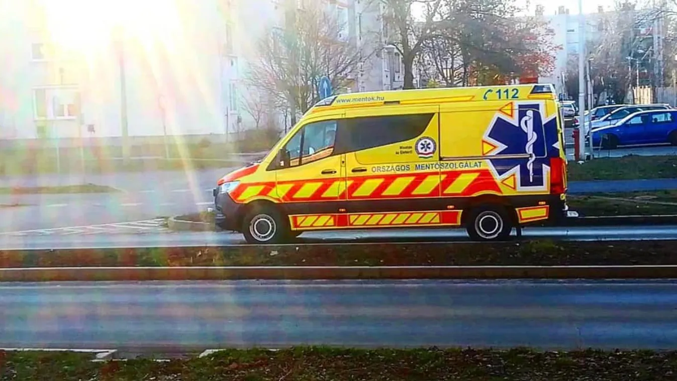 Halálos baleset, szirénázva érkeztek a mentők a sérültekért