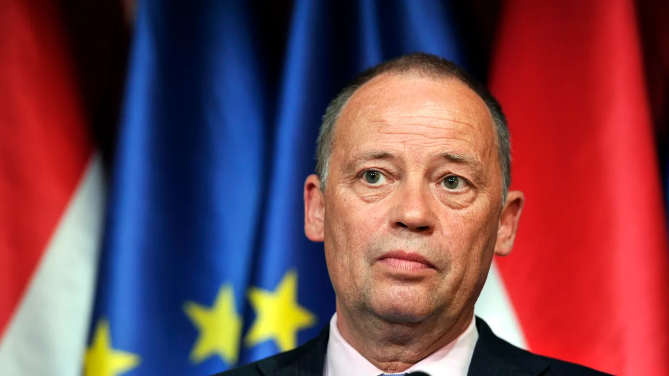 Szanyi Tibor: Hol van itt a baloldal?