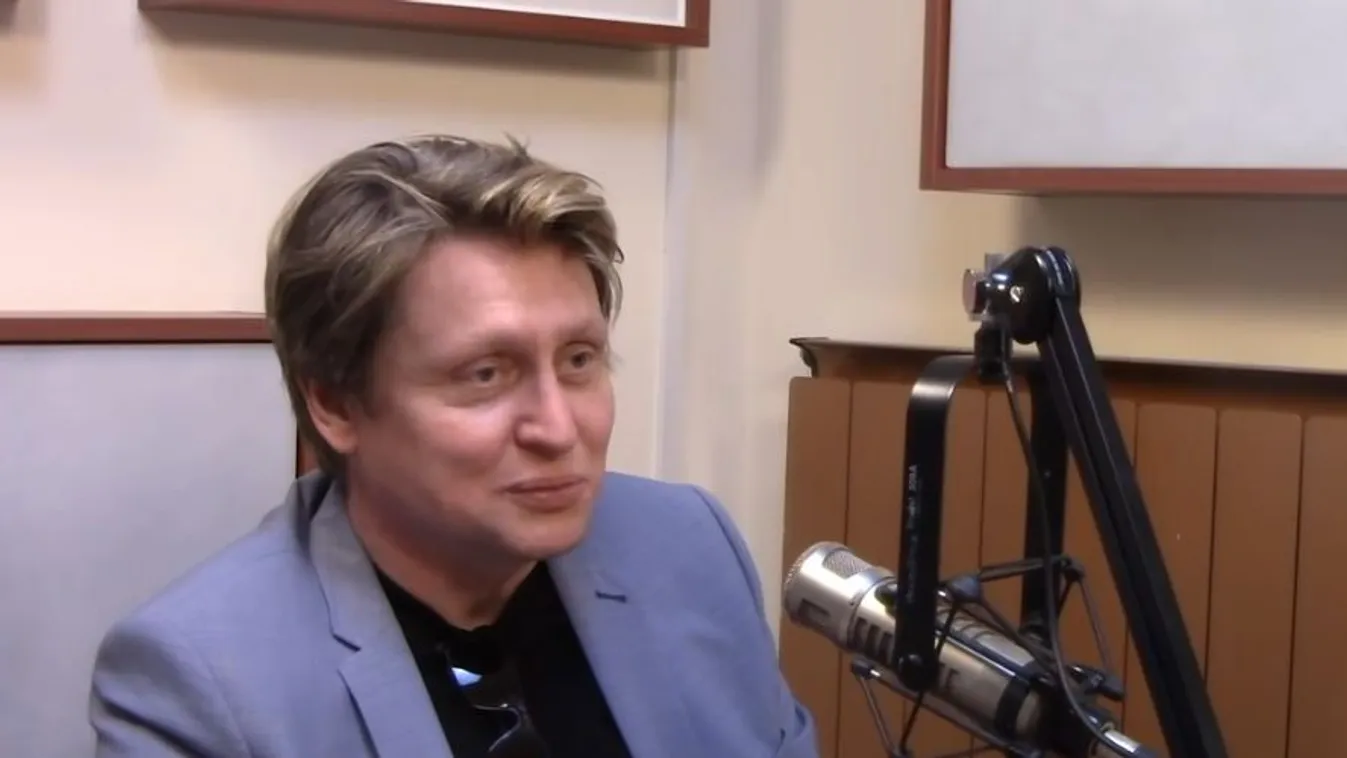 Varnus Xavér 17 éve veszett össze fiával