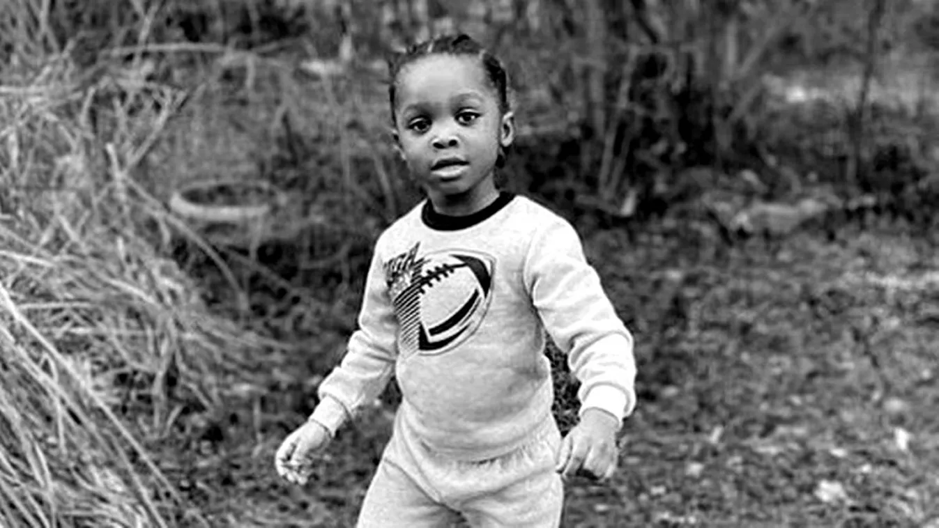 Az eltűnt 4 éves autista fiút a tóban találták meg