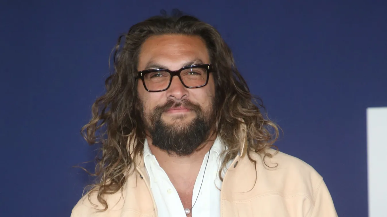  32 éves bombázóval randizik Jason Momoa - Fotó