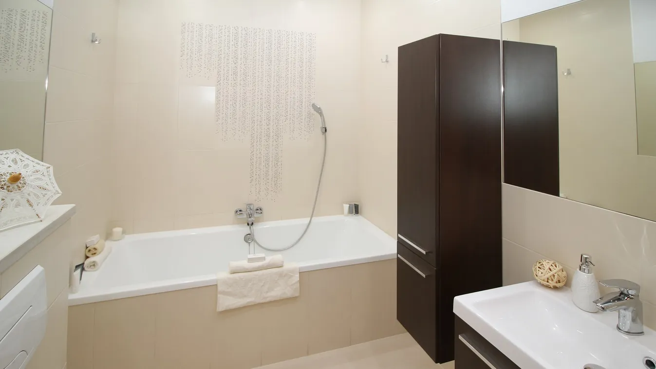 Belépett a kádba, halálos áramütés érte a nőt