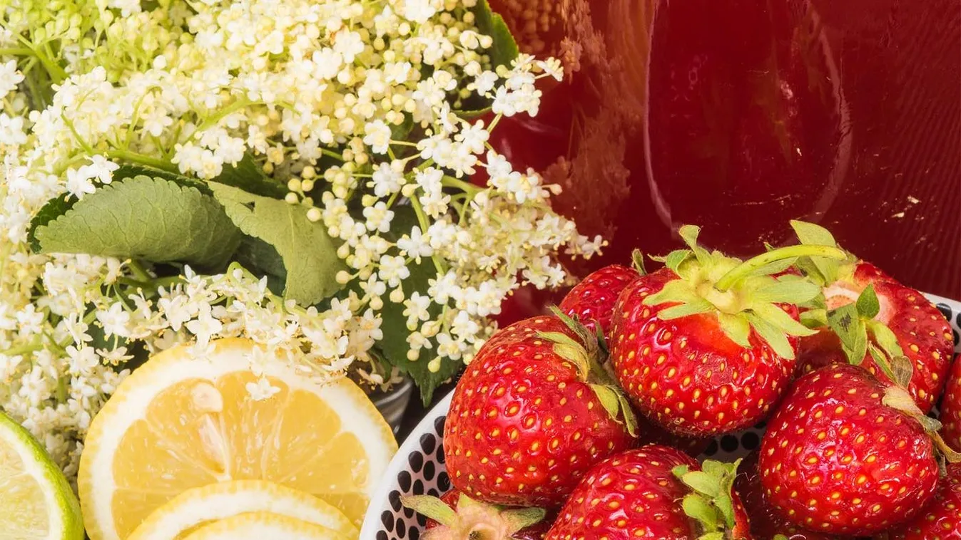 Tarol az epres bodzaszörp, ebből készül a legfinomabb limonádé