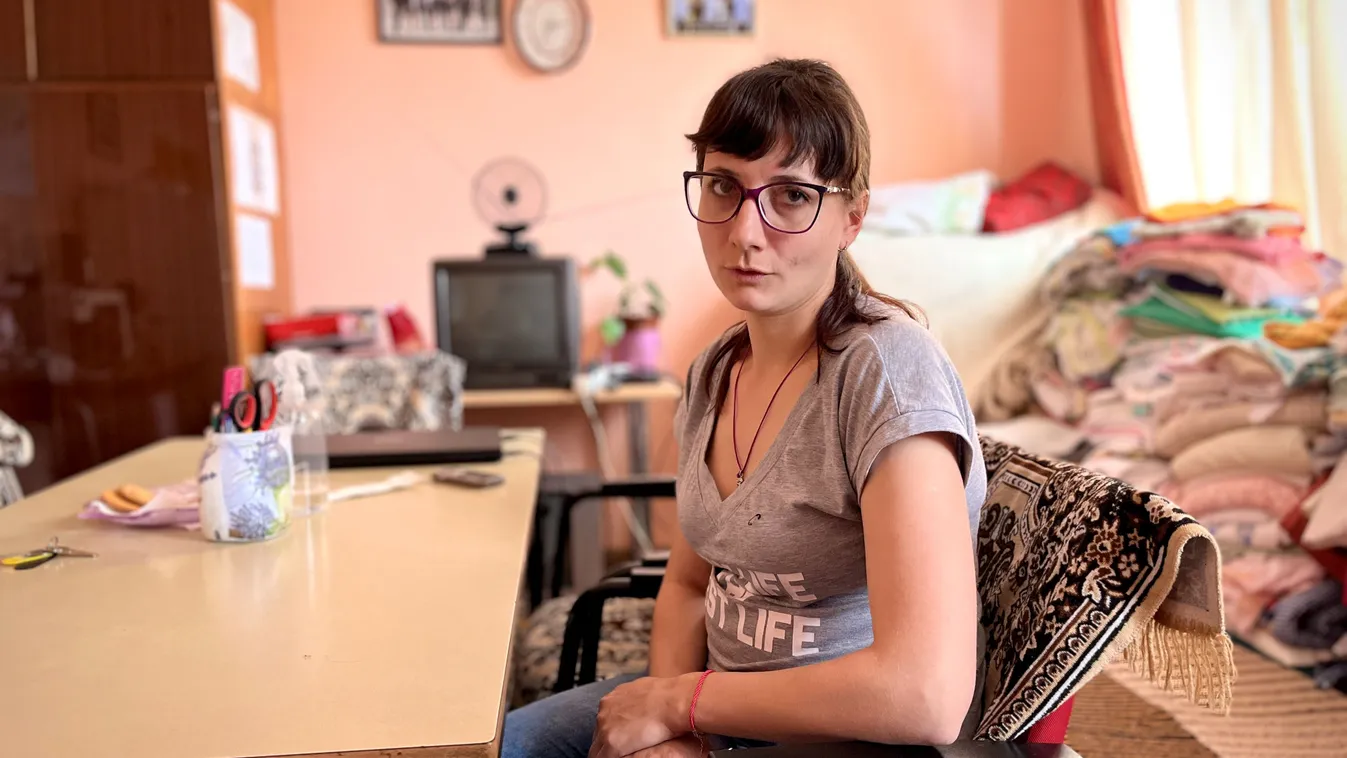 „3 kiskorú gyermekünk mellől vitték a férjemet a frontra” – Megrázó kárpátaljai beszámoló