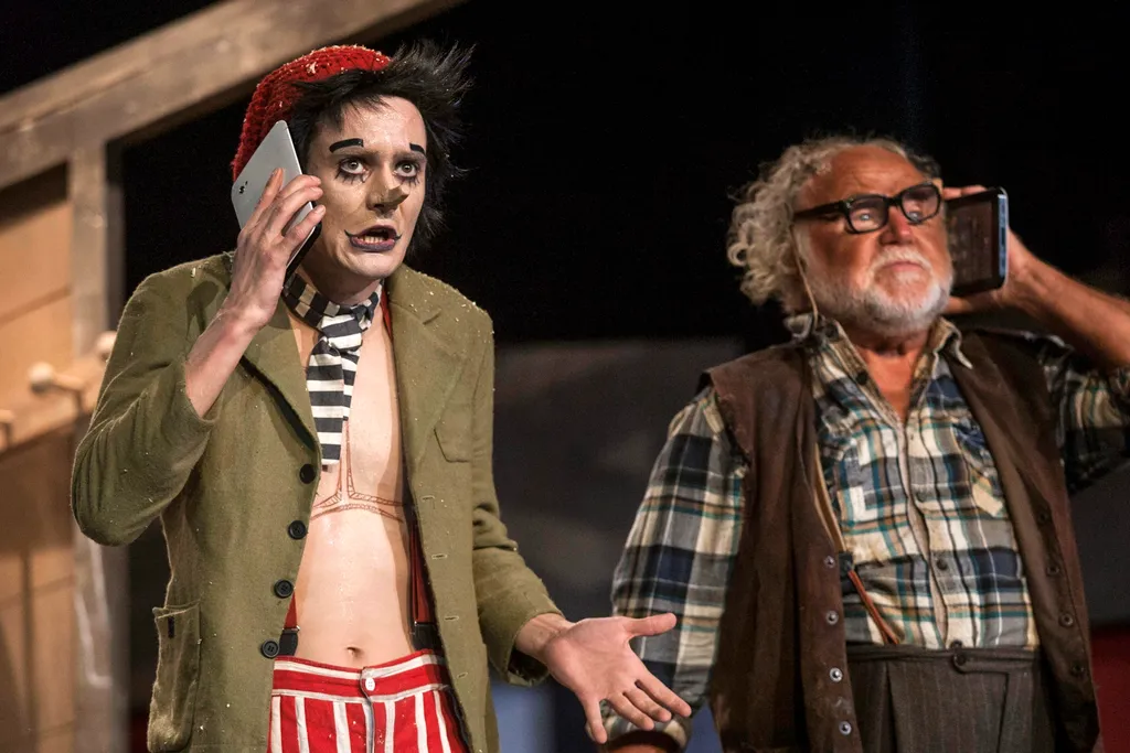 Keresztes Tamás; Haumann Péter