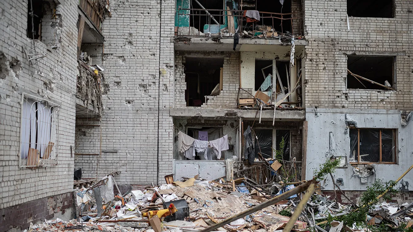 Mi bújik meg a háború árnyékában?