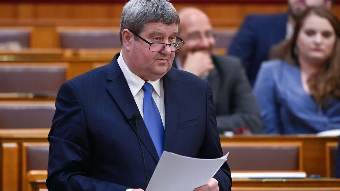 Tállai András: ismét bizonyított az szja-bevallási rendszer