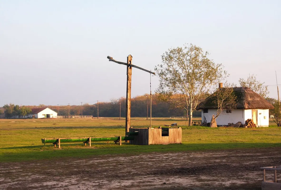 Hortobagy,,Hungary,-,October,31,,2015:,Hortobagy,National,Park,,Traditional