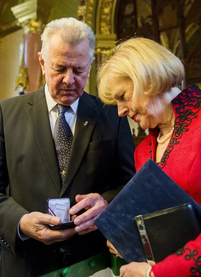 Schmittné Makray Katalin; Schmitt Pál