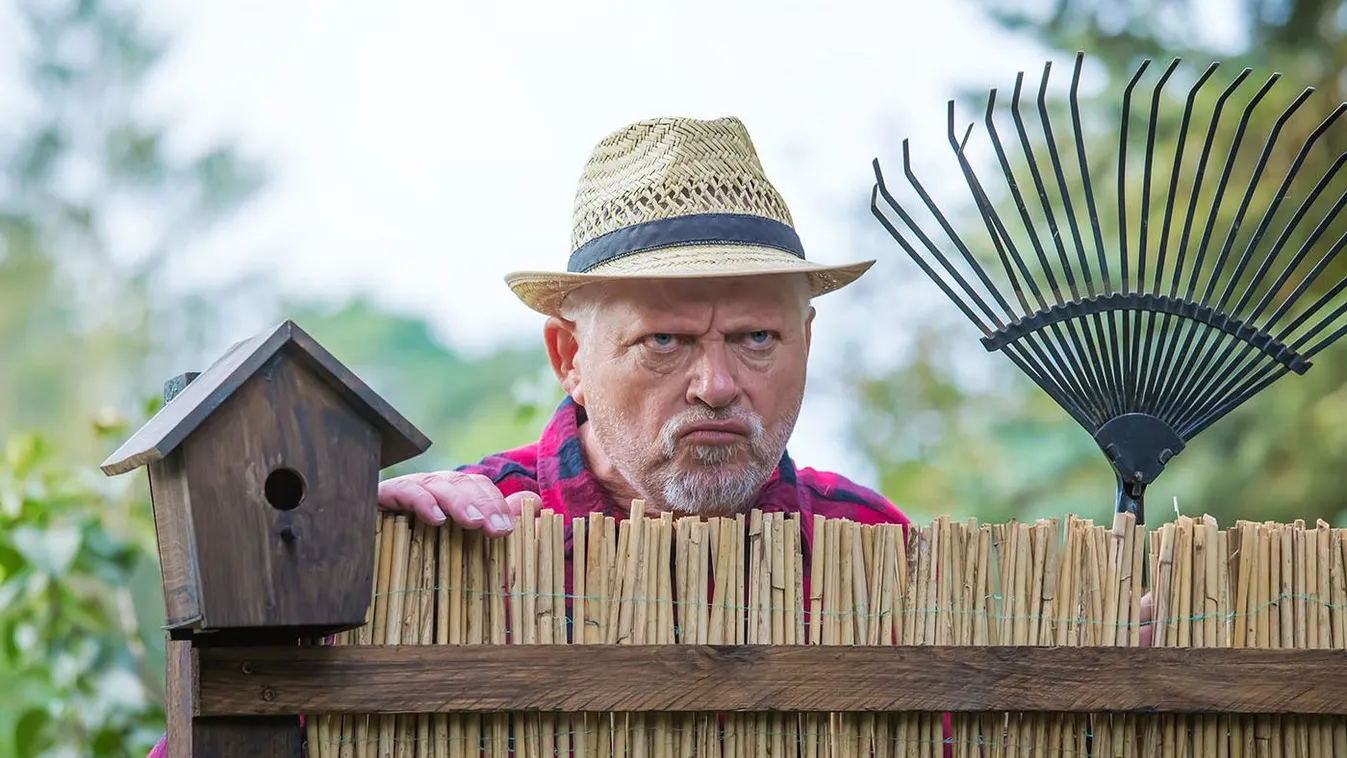 Agyadra megy a leskelődő szomszédod?