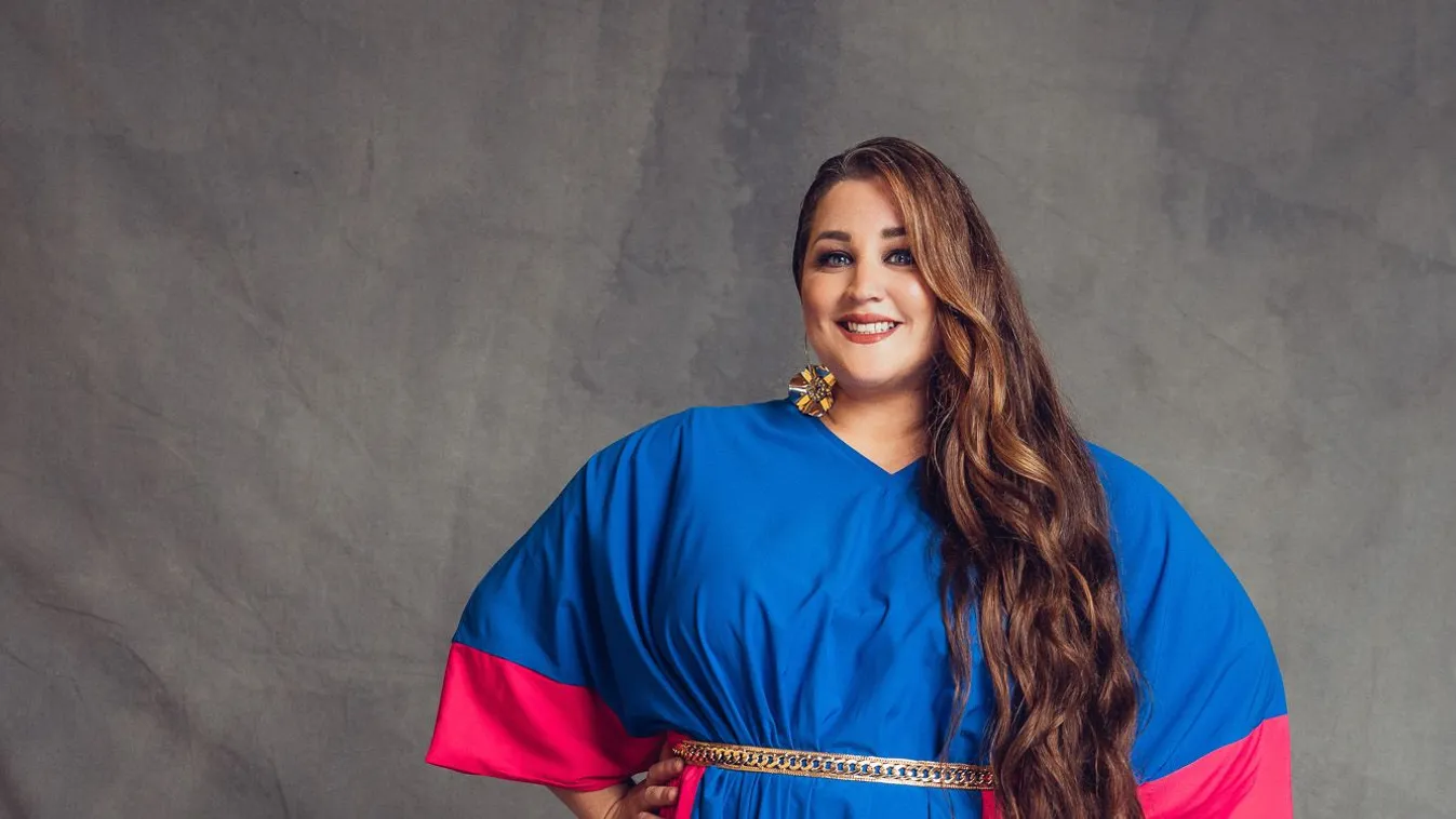 Kész horror: Mi történt a magyar énekesnő külsejével?