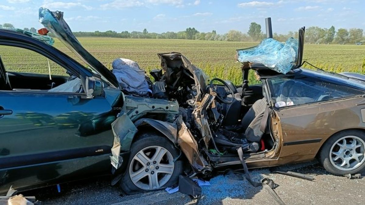 Szörnyű tragédia: Még egy ember meghalt a frontális balesetben