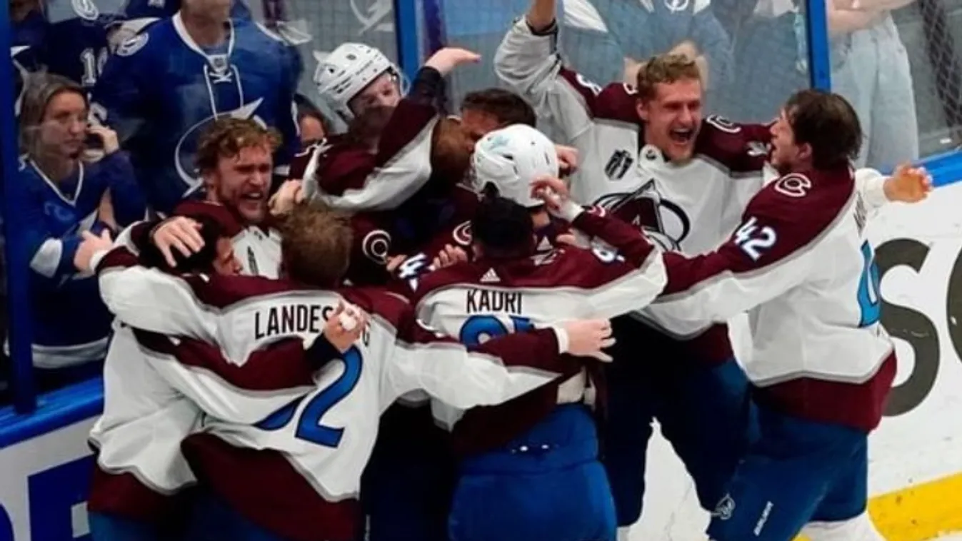 "Csókoljátok meg a valagam!" - élő adásban üvöltött a sztár