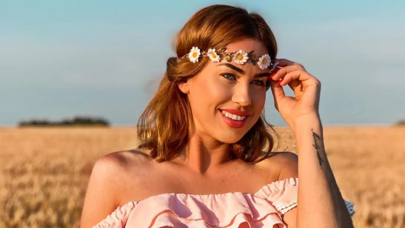 Szexi fotókkal vadít Zámbó Krisztián exe