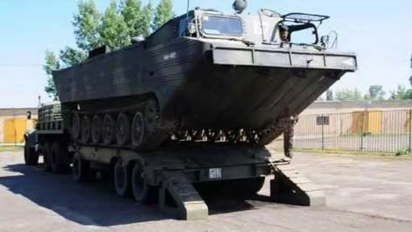 Ilyen járművek lepik el vasárnap hazánk több főútját