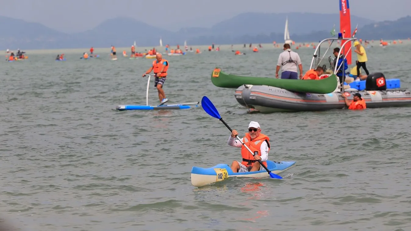 Riasztás miatt csúszik a balatoni evezés