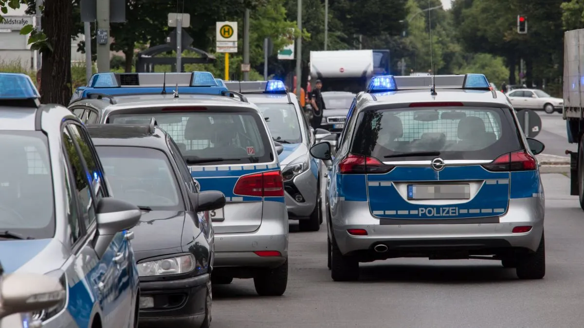 Polizeieinsatz Aufnahmelager Marienfelde