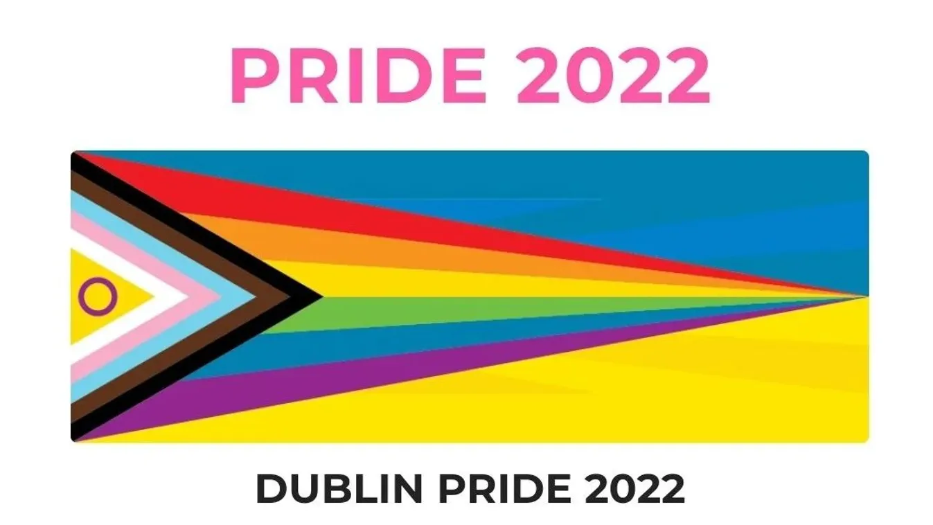 Ukrajna nemzeti színeivel egészítették ki az LMBTQ-zászlót