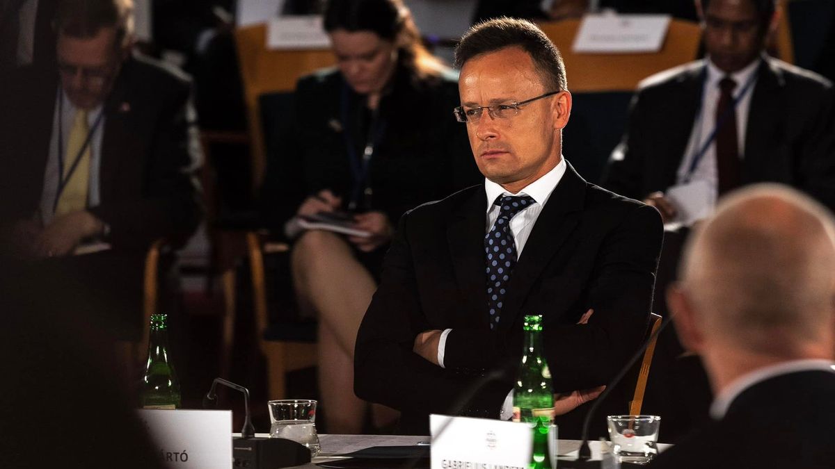 Szijjártó Péter: A kormány nem lelkes a globális minimumadó ötletétől