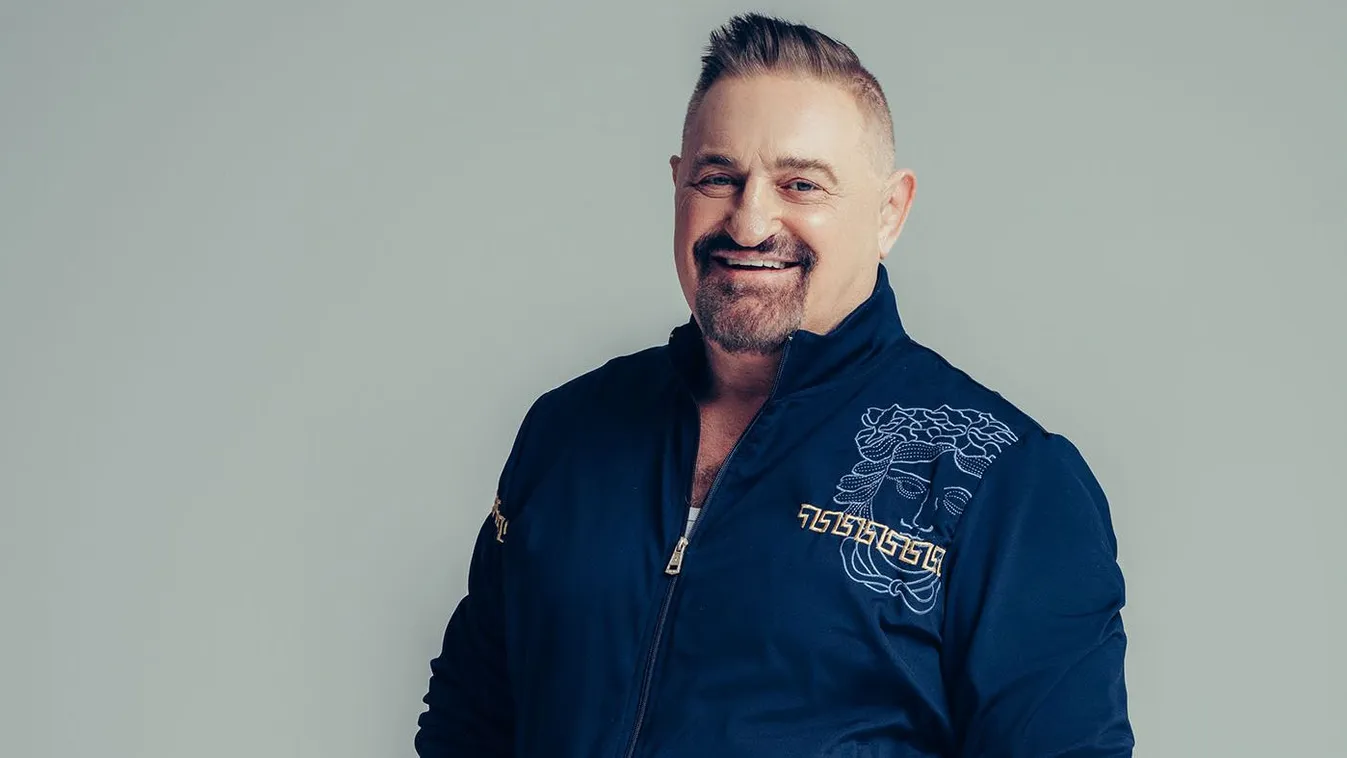 Nem hiszed el, hol tűnt fel Növényi Norbert fia