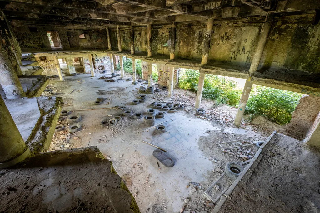 20220602 Budapest, Hazánk egyik legismertebb szellemvárosa Veszprém közelében, Szentkirályszabadja település határában áll. A szovjet katonáknak épített kisvárosban az akkori viszonyokhoz képest szinte luxus uralkodott. Fotó:Bánkúti Sándor