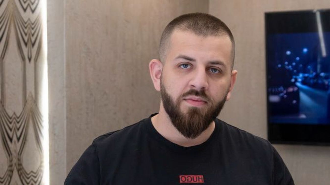 Szomorú hírrel jött GwM a rajongóinak, ezért nem láthatták őt a színpadon