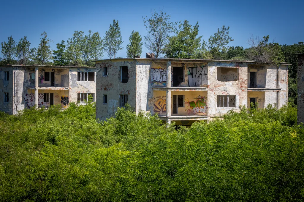 20220602 Budapest, Hazánk egyik legismertebb szellemvárosa Veszprém közelében, Szentkirályszabadja település határában áll. A szovjet katonáknak épített kisvárosban az akkori viszonyokhoz képest szinte luxus uralkodott. Fotó:Bánkúti Sándor