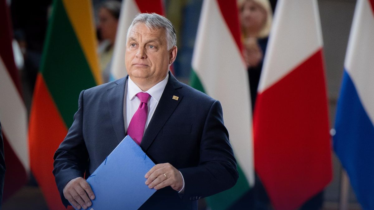 Orbán Viktor: Háborús infláció van, háborús gazdasági válság fenyeget