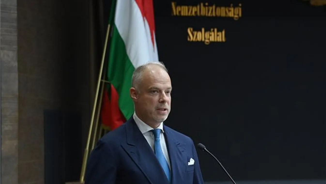 Németországban tárgyalt a honvédelmi miniszter