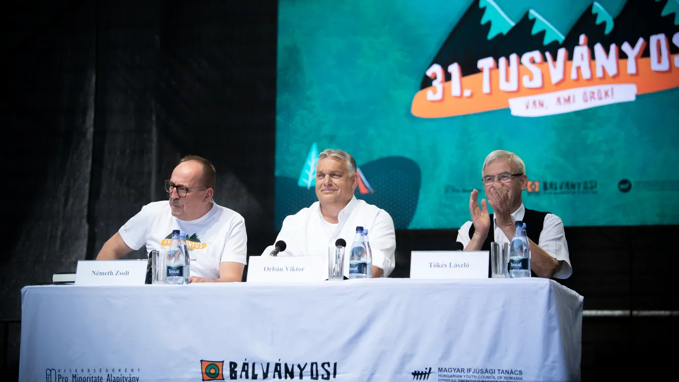 Orbán: már nem a nyugat ellenőrzi az energiahordozókat