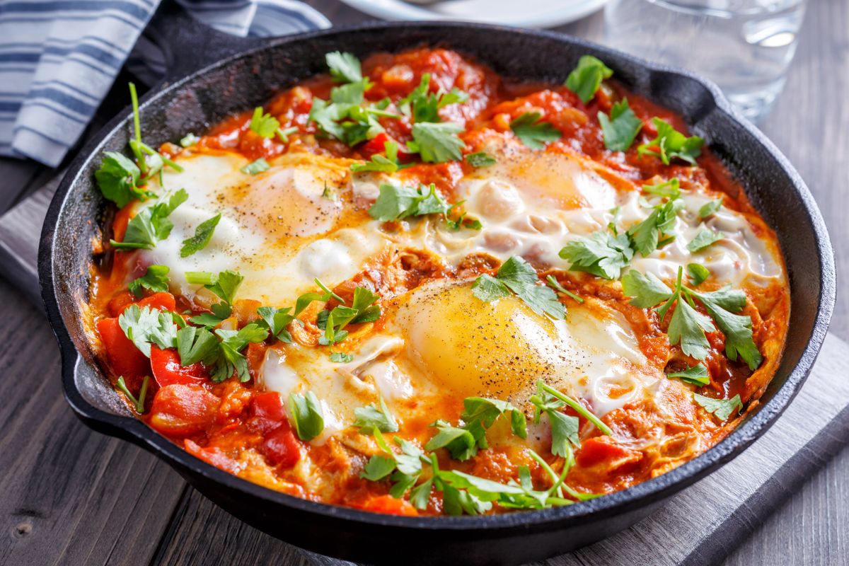 Tasty,And,Healthy,Shakshuka,In,A,Frying,Pan.,Eggs,Poached