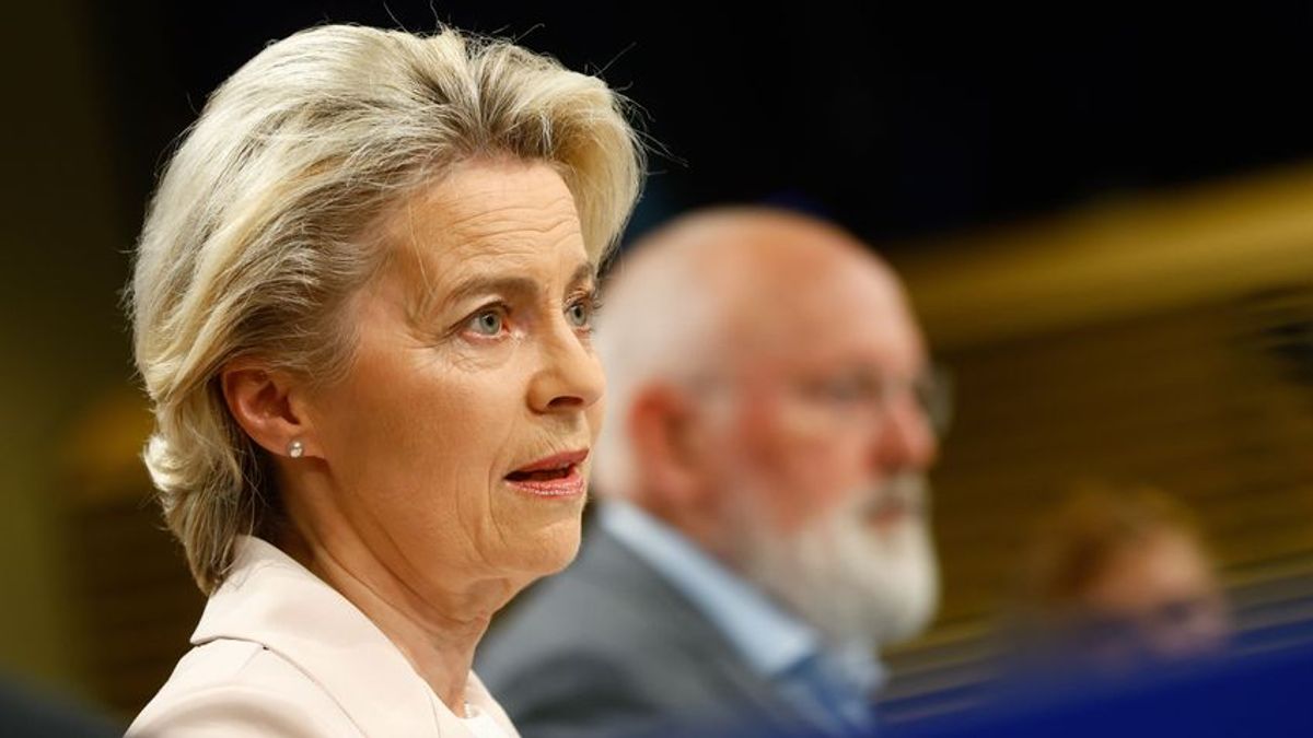 Von der Leyen szerint Varsó még nem kaphat pénzt