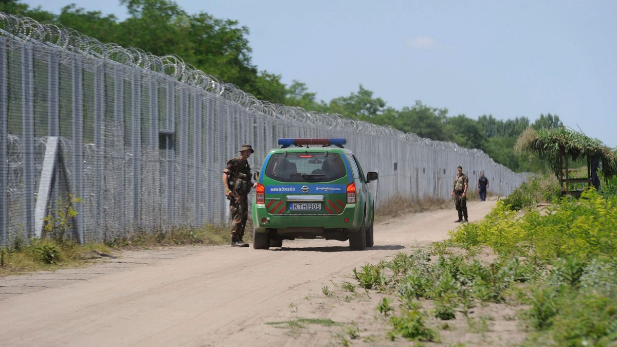 Durva baleset az M1-es autópályán: meghalt egy illegális migráns