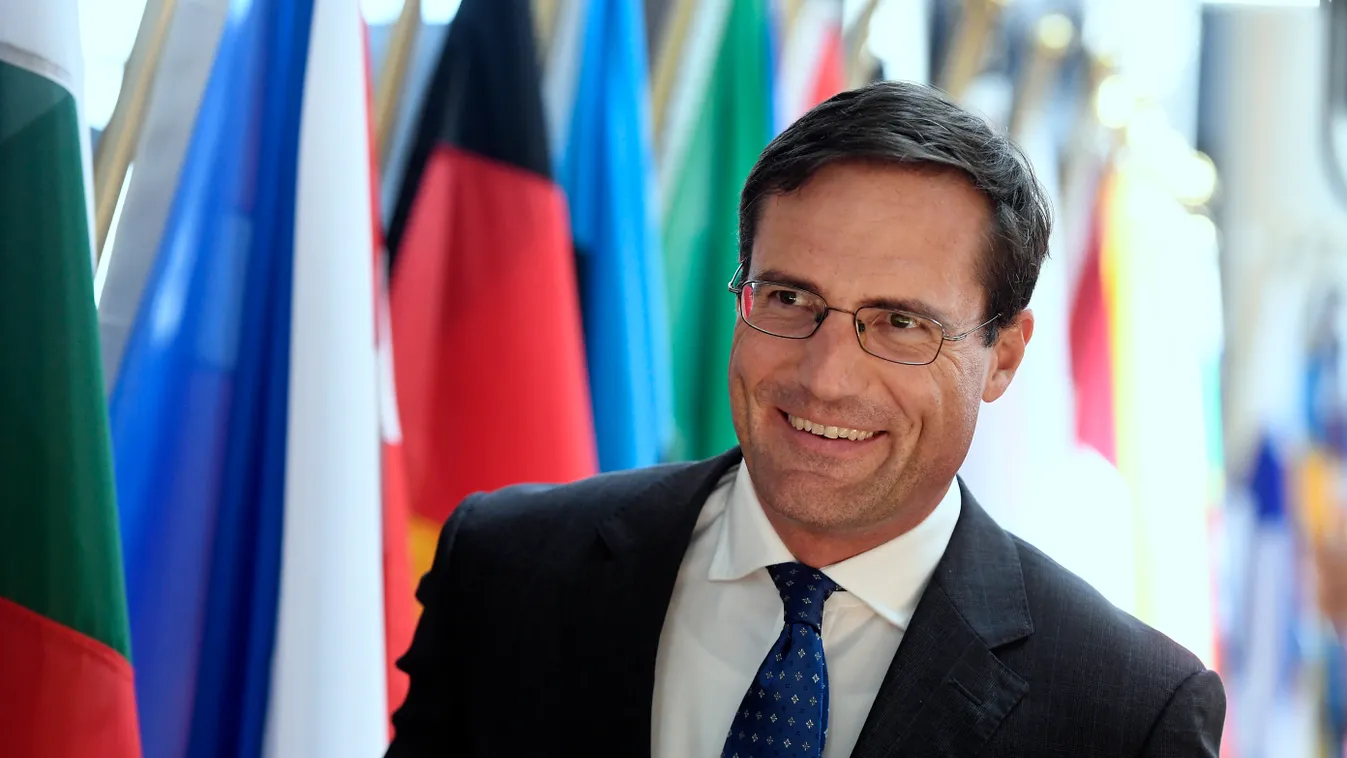 Így mossák tisztára a baloldalon a zsidó gyűlölő Jobbik elnököt. Legalábbis megpróbálják