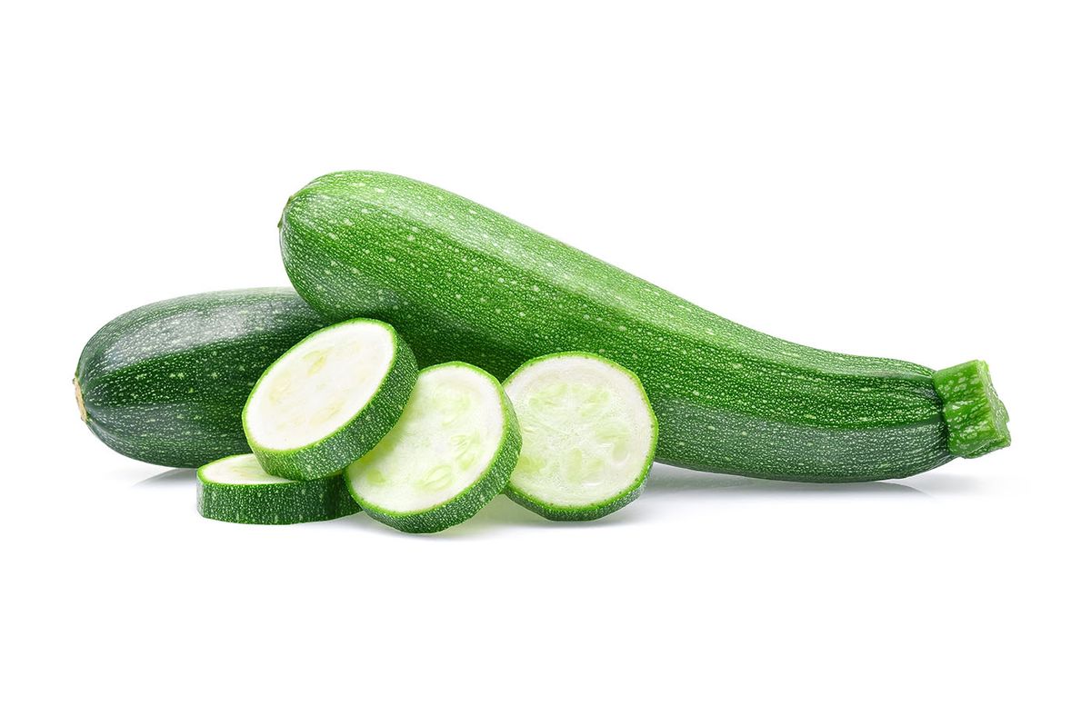 Zucchini,Isolated,On,White,Background