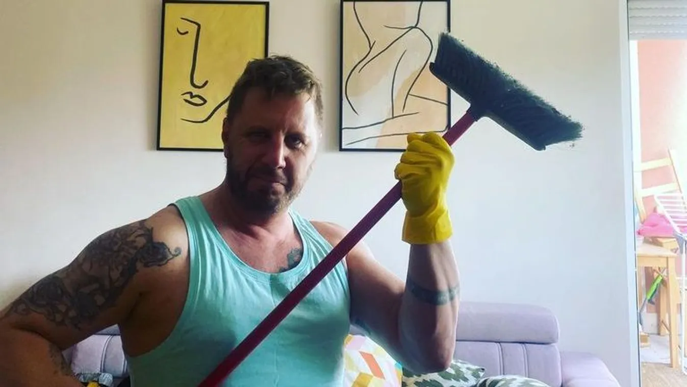 Özönlenek a jelentkezők Zámbó Krisztián posztja alatt