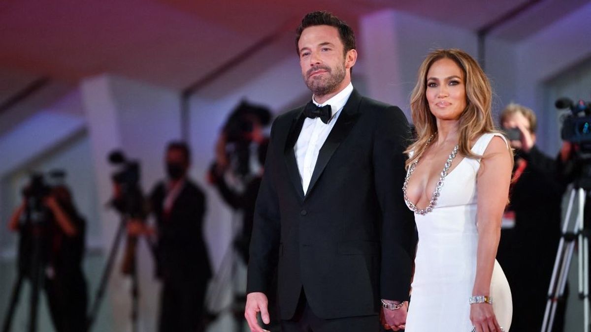 Itt vannak az első fotók: Jennifer Lopez és Ben Affleck összeházasodott!