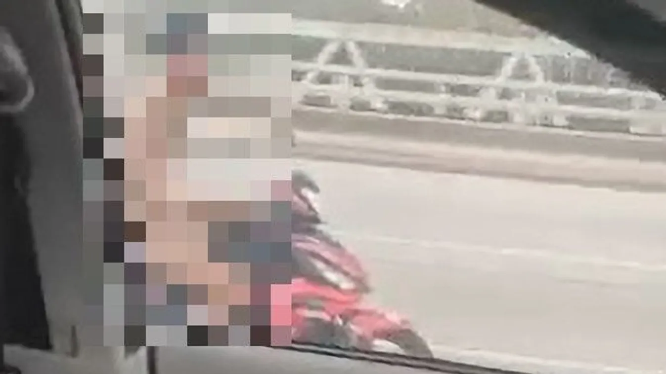 Meztelenül menekült, miután lemészárolta családját