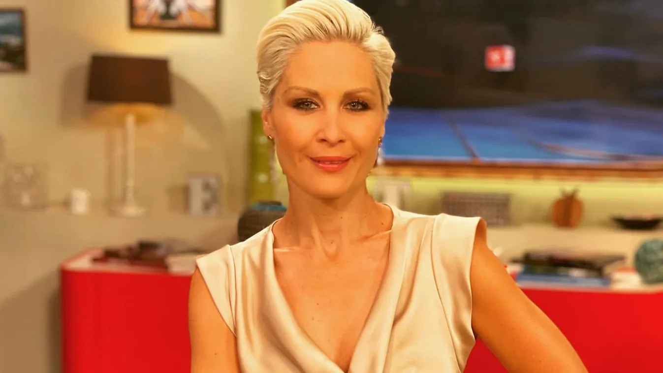 Orosz Barbi hosszú lába mindent visz - Fotó