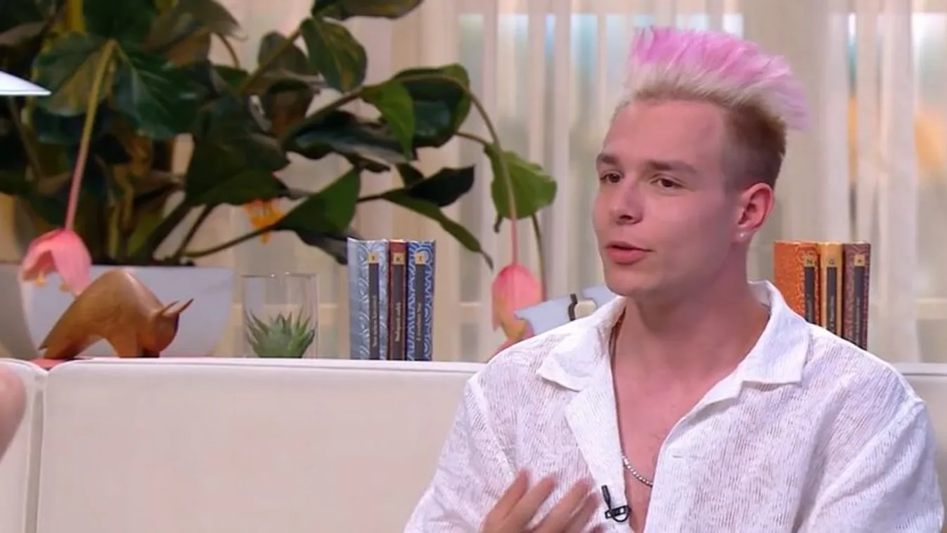 Bevallotta, pszichológushoz jár a TV2 sztárja