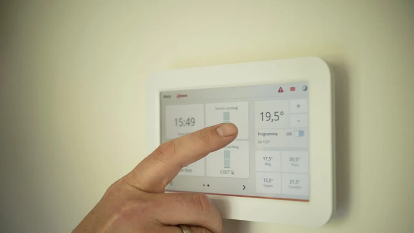 Németh Szilárd: a nagycsaládosoknak igényelniük kell a további kedvezményt