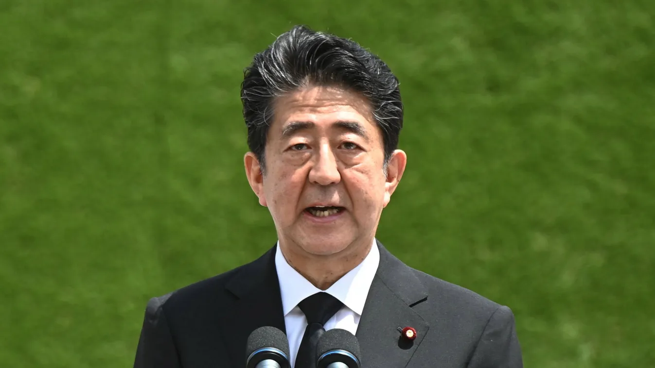 Merényletet követtek el a volt japán miniszterelnök ellen