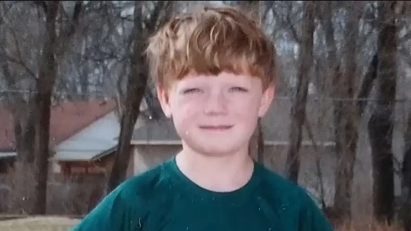 Édesapja karjaiban halt meg a 6 éves Simon